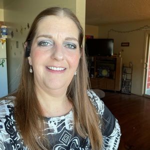 Meet your Posher, Dawn